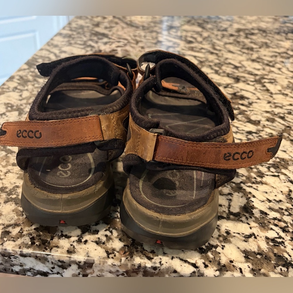 ECCO Yucatan Offroad Outdoor Sport Sandals Beige Strappy 3-Strap - Picture 3 of 5